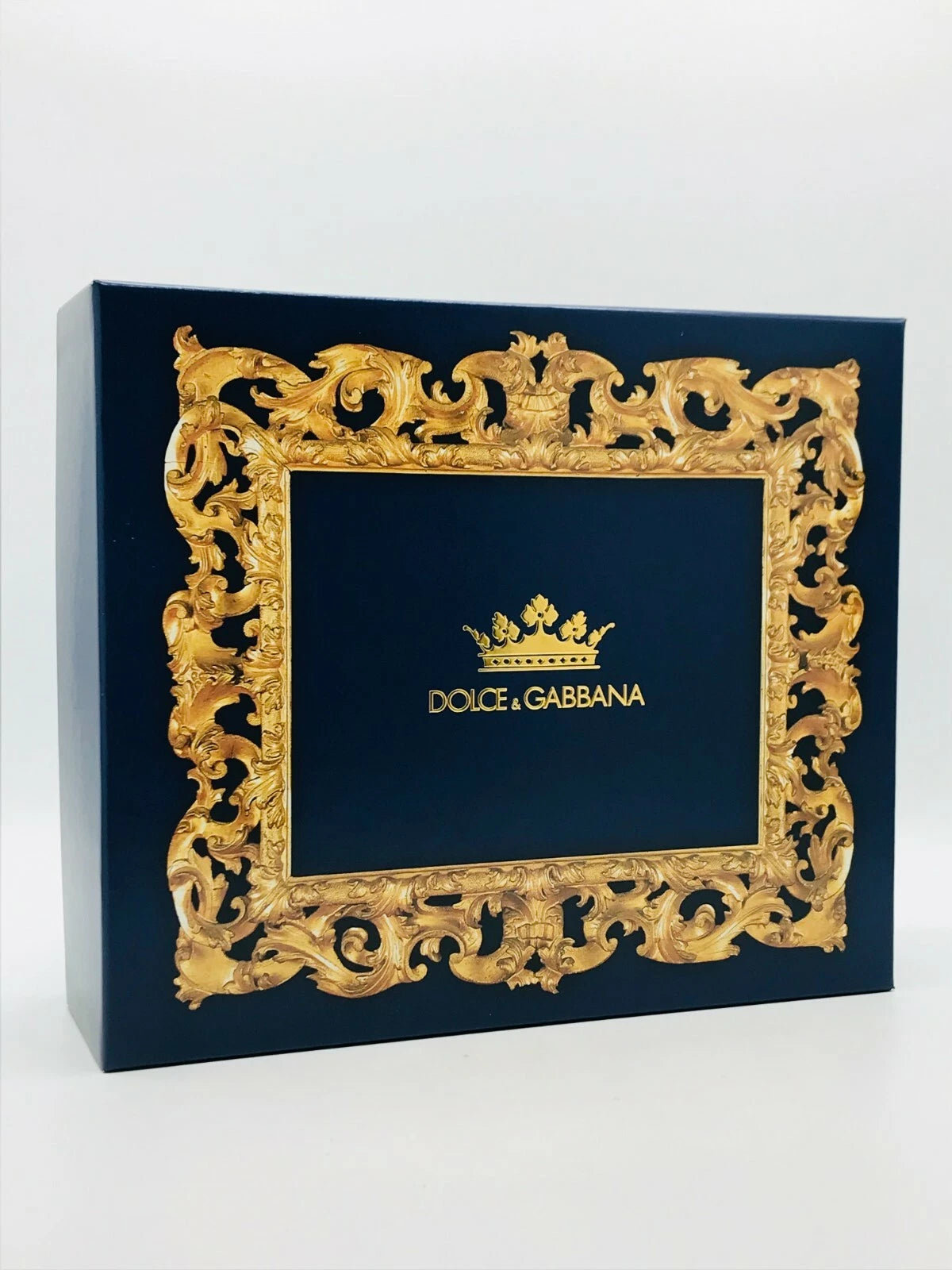 Dolce & Gabbana Gift Set for Men – 100ml EDT + 10ml + Shower Gel