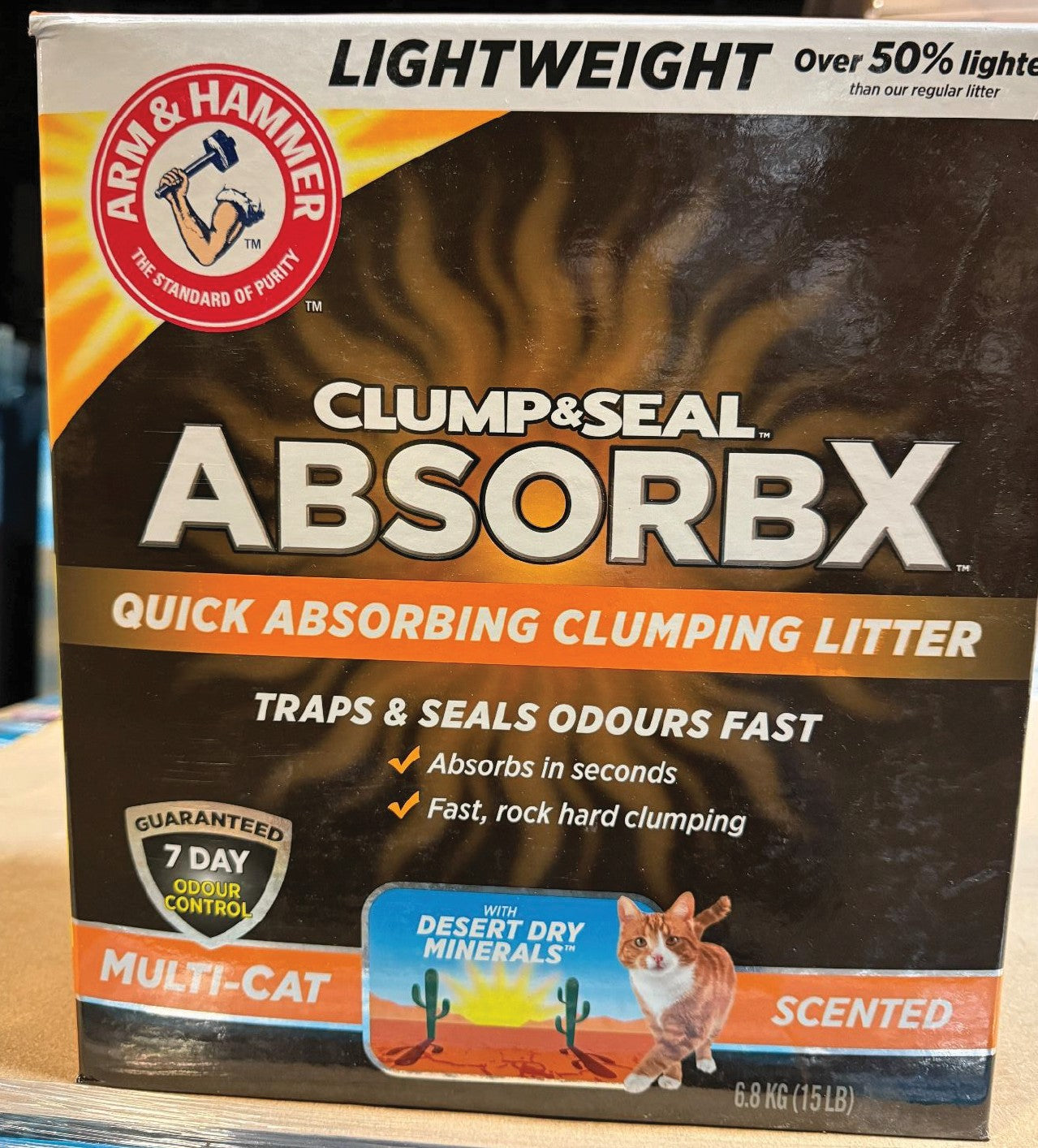 Arm & Hammer AbsorbX Scented Clumping Cat Litter - 15 lb (6.8 kg)